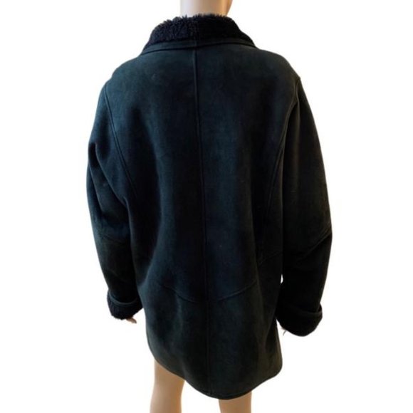COAT, Suede Outer Layer, Wool Shearling Lining, Super Warm. Black. - Picture 9 of 11